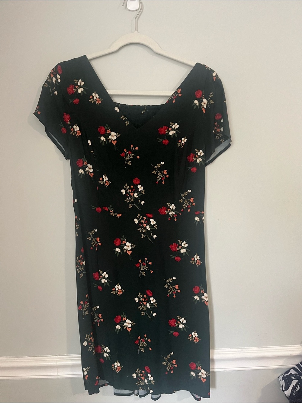 Old Navy Black Floral V-Neck Dress with Red and White Blooms